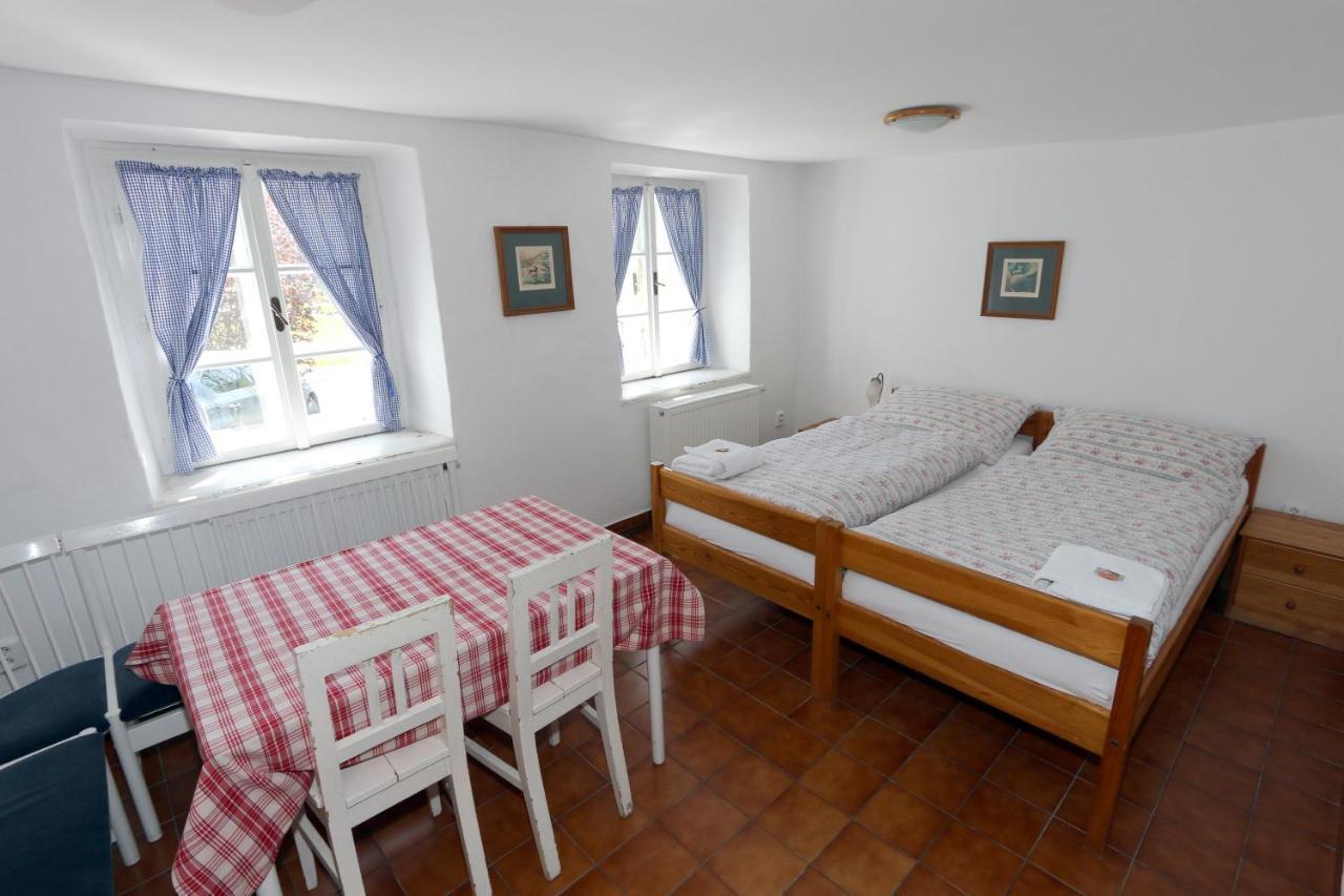 Penzion Mauritz Nova Pec Bagian luar foto